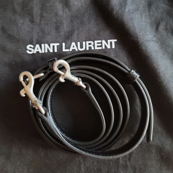 Yves Saint Laurent Nano - Picture 15 of 15